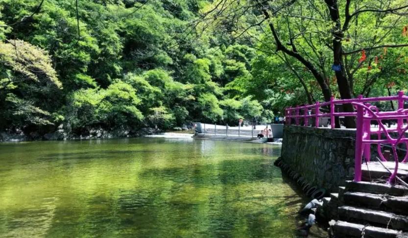 西安有什么景點(diǎn)——古都西安的旅游景點(diǎn)大揭秘，古都西安揭秘，熱門旅游景點(diǎn)大盤點(diǎn)