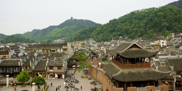 鳳凰古城歸屬地解析，它屬于哪里哪個市的魅力瑰寶，鳳凰古城歸屬地探秘，魅力瑰寶的所屬市之旅