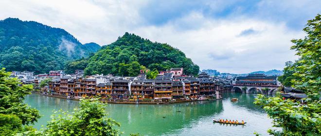 旅游景點(diǎn)排名前十，探索世界最美的風(fēng)景名勝，世界十大旅游景點(diǎn)排行榜，探索全球風(fēng)景名勝之美