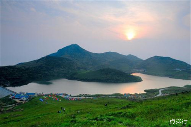 大崳山島的地理位置與魅力探索，大崳山島的地理位置與獨特魅力探索