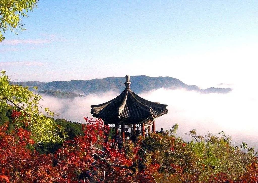 北京香山公園門票信息及相關(guān)介紹，北京香山公園門票信息及游玩指南