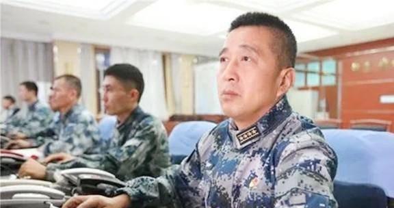 揭秘空十五軍軍長，職責、歷史與未來展望，揭秘空十五軍軍長，職責、歷史與未來展望揭秘空十五軍新任軍長風采及其領(lǐng)導(dǎo)下的未來展望