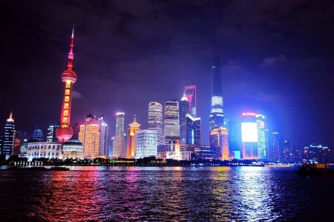 上海外灘夜景攻略，璀璨燈火下的浪漫之旅，上海外灘璀璨夜景攻略，浪漫之旅啟程