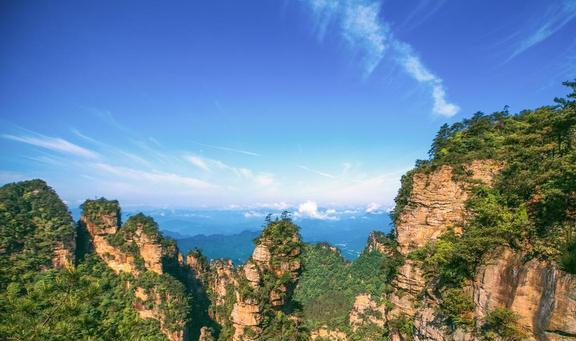 湖南旅游景點推薦——探索美麗的湖南風光，湖南風光探索之旅，必游景點推薦