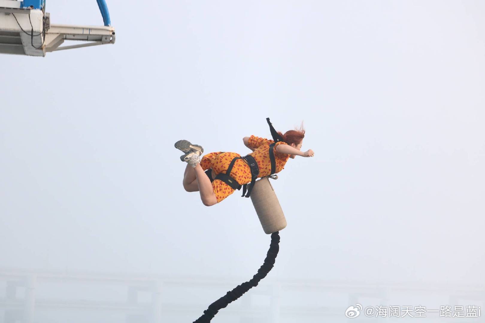 蹦極是否會(huì)導(dǎo)致驚嚇致死？探究真相與誤解，探究真相，蹦極是否會(huì)導(dǎo)致驚嚇致死？