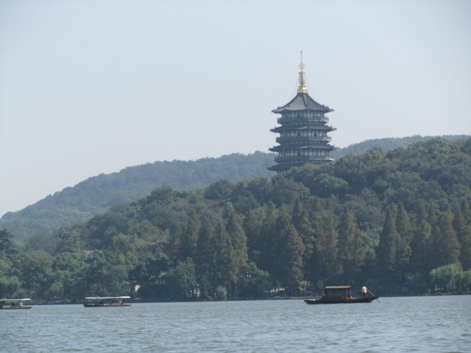 獨(dú)自漫步杭州，一個(gè)人的杭州旅游攻略，獨(dú)自漫步杭州，孤行者的旅游攻略勝地