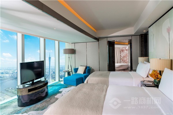 四季酒店每晚價格詳解，豪華住宿體驗與性價比分析，四季酒店每晚價格詳解，豪華住宿體驗與性價比分析對比
