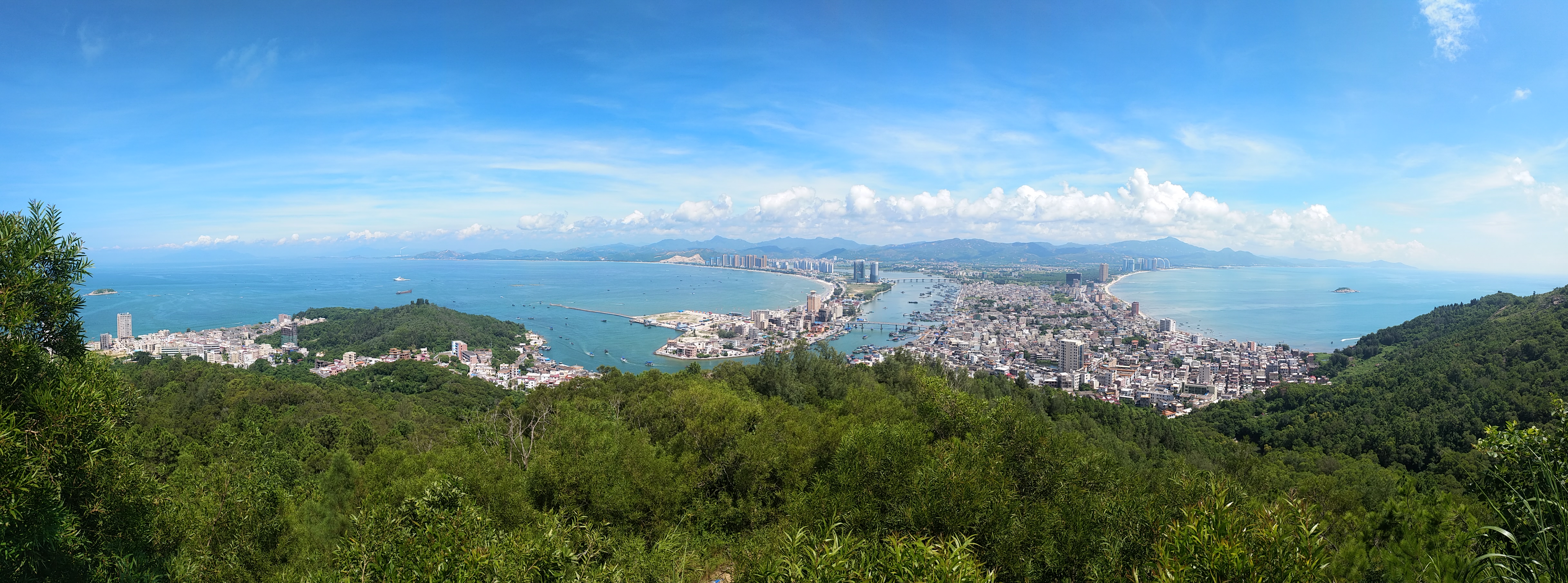 惠州雙月灣觀景點(diǎn)，美景盡收眼底，惠州雙月灣，全景美景盡收眼底