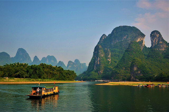 省內(nèi)旅游景點排行榜前十名，帶你領(lǐng)略絕佳風(fēng)光，「省內(nèi)旅游指南，十大景點排行榜，領(lǐng)略絕佳風(fēng)光」