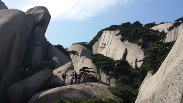 安徽九華山風(fēng)景區(qū)旅游攻略，安徽九華山風(fēng)景區(qū)旅游攻略大全