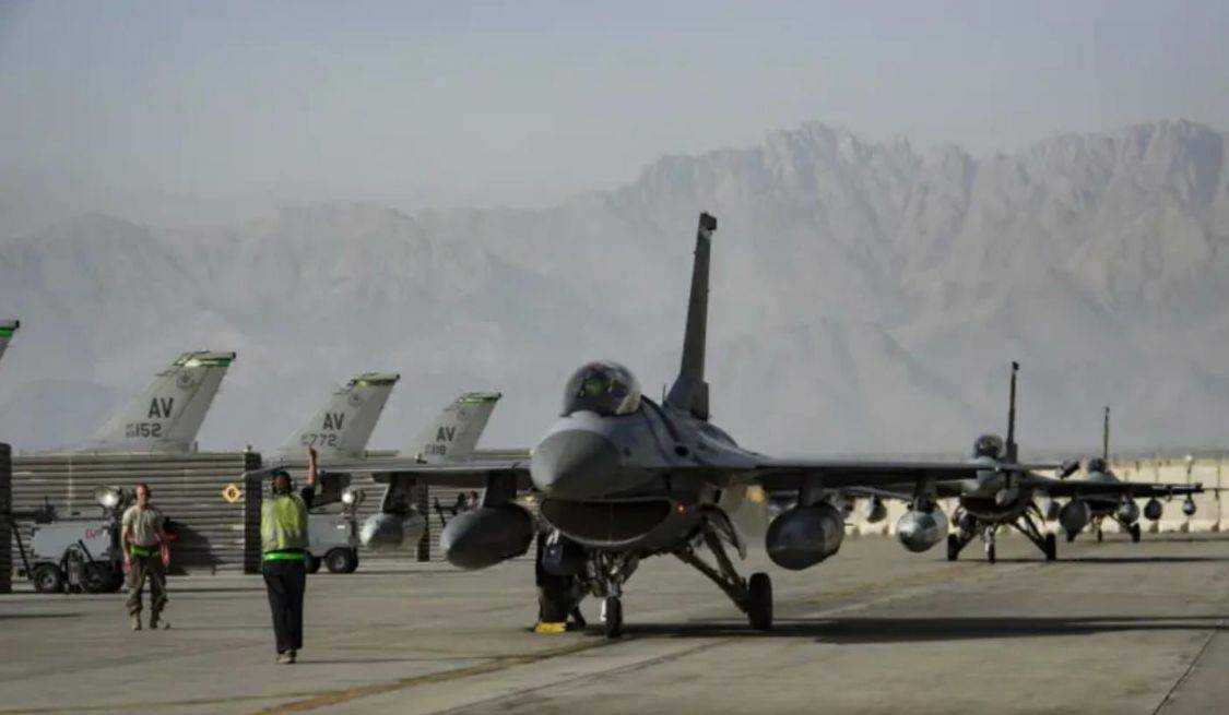 中國空軍基地的級(jí)別及其重要性，中國空軍基地級(jí)別與重要性解析